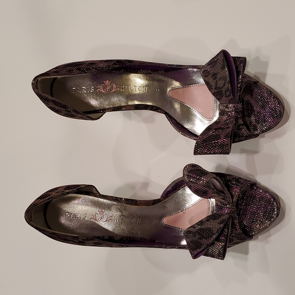 Paris Hilton Pumps